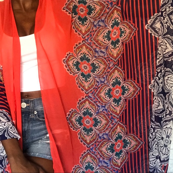 EXPRESS | Floral paisley print Chiffon Cover-Up - Picture 2 of 8